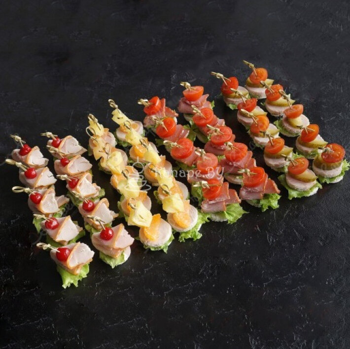 Сет № 12 «Канапе-микс из мяса и птицы»
