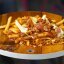 Картофель фри с сыром и беконом