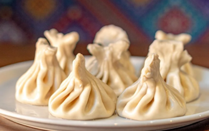 Хинкали с бараниной и зеленью