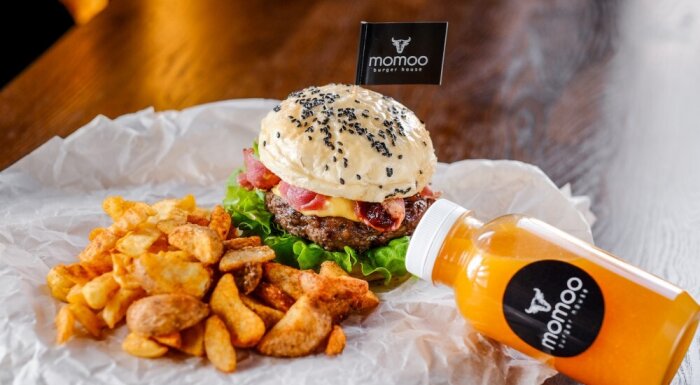 Бургерная Momoo