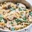 Паста с курицей, шпинатом и грибами
