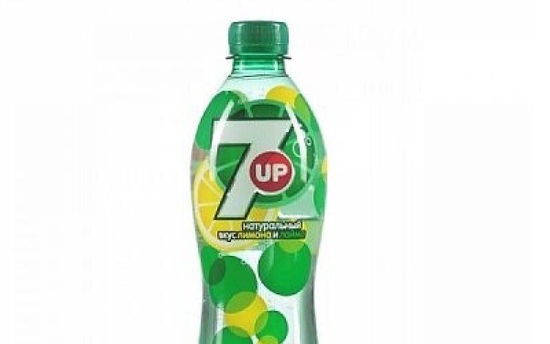 Напиток газированный «7Up»