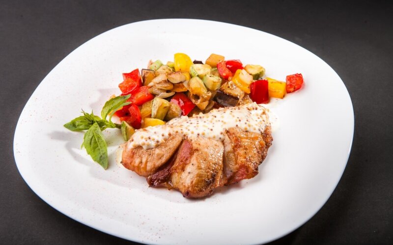 Рататуй с куриным филе