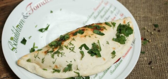 «Чебурелла» с курицей гриль