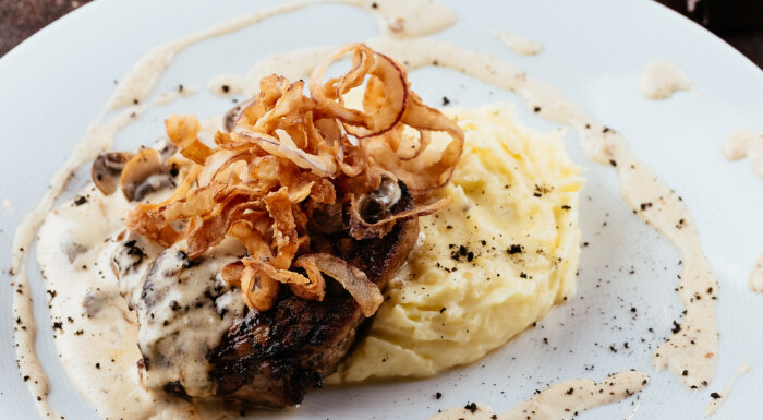 Кафе «Ночь, улица, фонарь...»