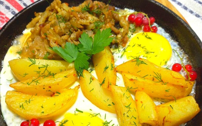 Смаженики со шкварками