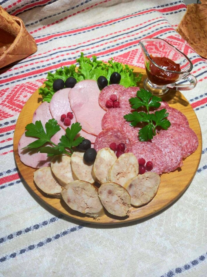 Ассорти мясное