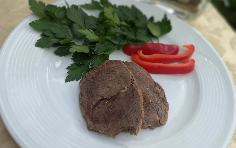 Мясо отварное