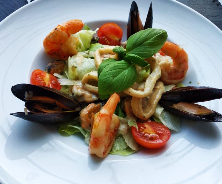 Салат «Дары моря»