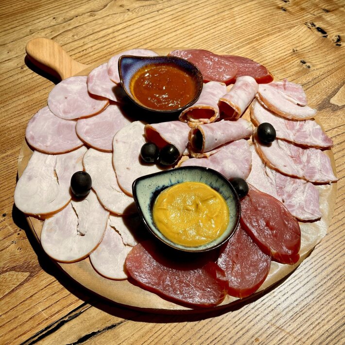 Ассорти мясных закусок
