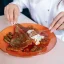 Пляцок со сливочно-сметанным соусом