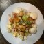 Салат Пастуший из жареного цыплёнка с сыром с плесенью