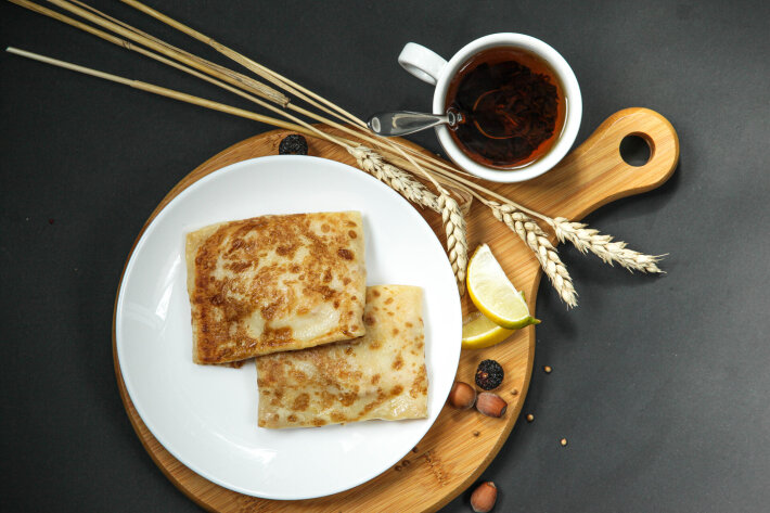 Блинчик с квашеной капустой и грибами