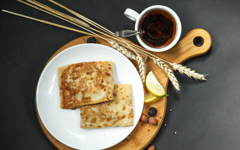 Блинчик с квашеной капустой и грибами