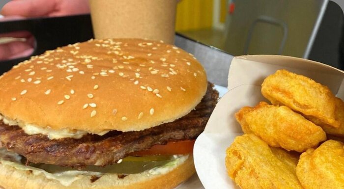 Вкус востока на пр-те Октября