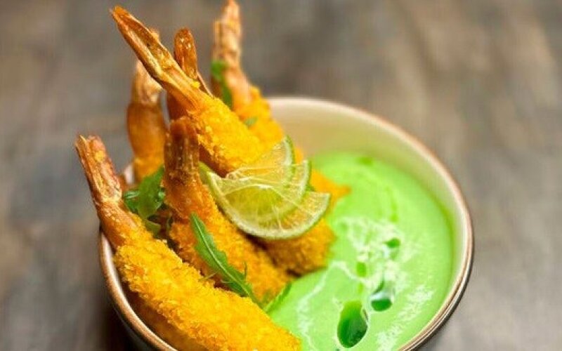 Креветки в хрустящей корочке
с васаби муссом