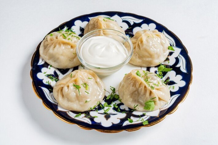 Манты с бараниной на пару