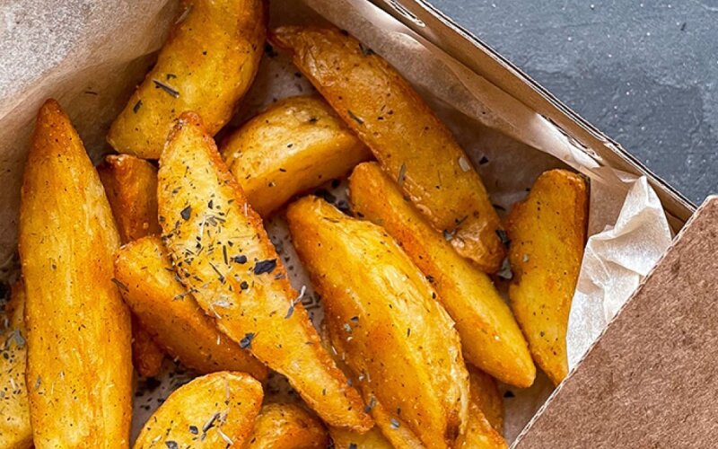 Картофельные дольки «По-деревенски»