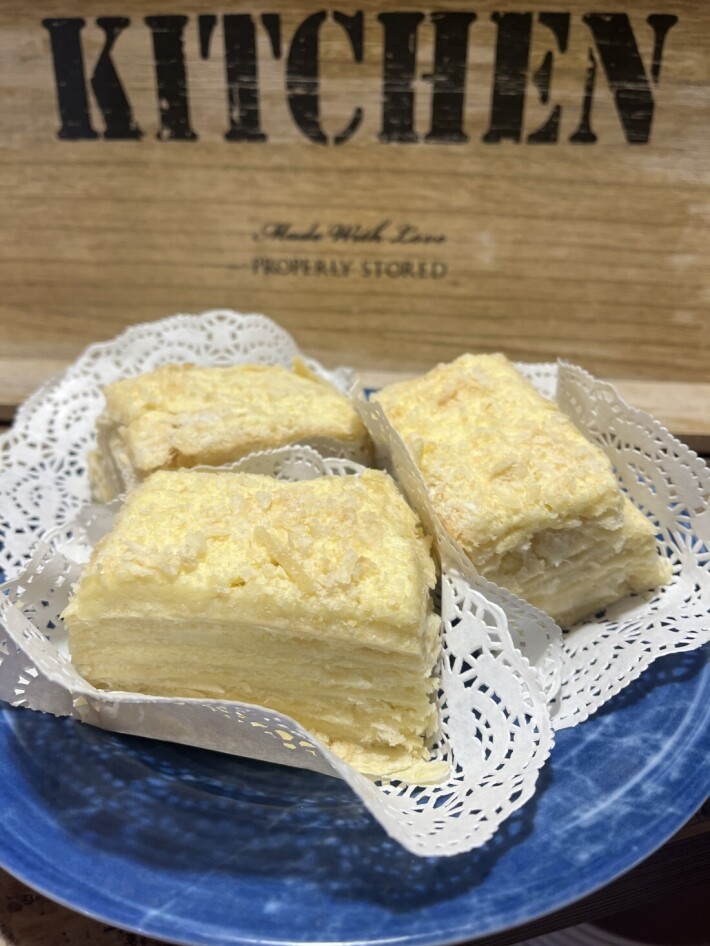 Пирожное слоеное  Наполеон(весовое)