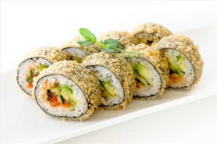 Темпура ролл с томатами