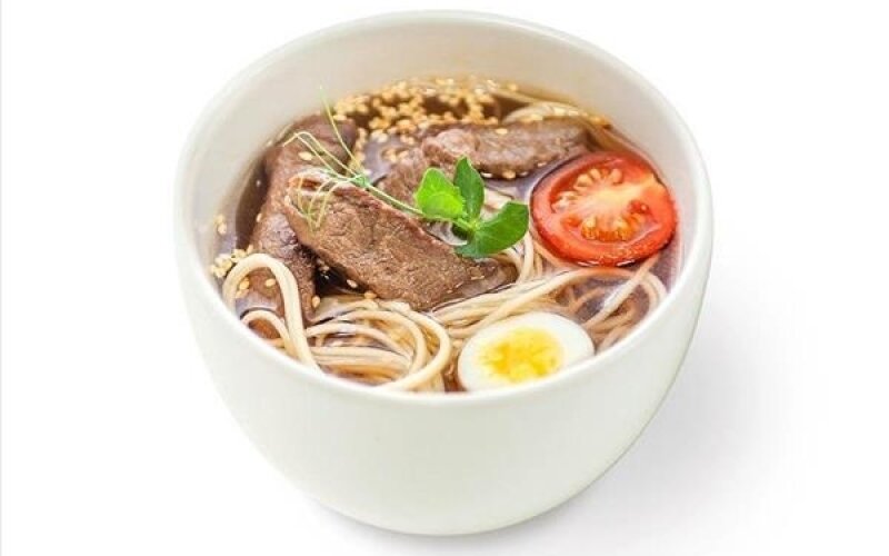 Суп с говядиной и лапшой