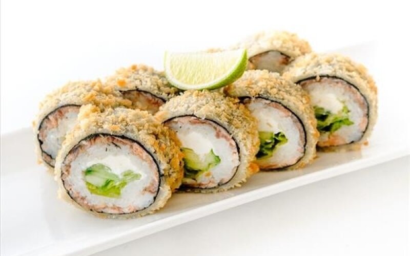 Темпура ролл с лососем
