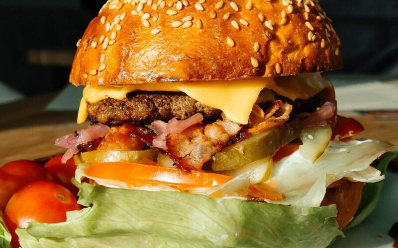 Бургер с говядиной