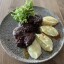 Медальоны из говядины с грибным муссом и картофельным пюре