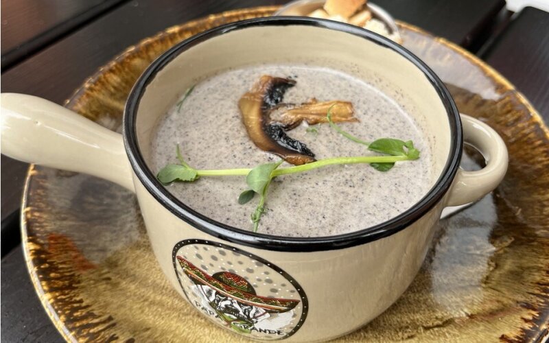 Суп-пюре из шампиньонов