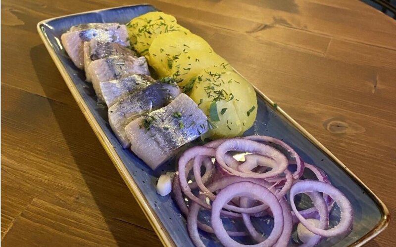 Сельдь с картошкой