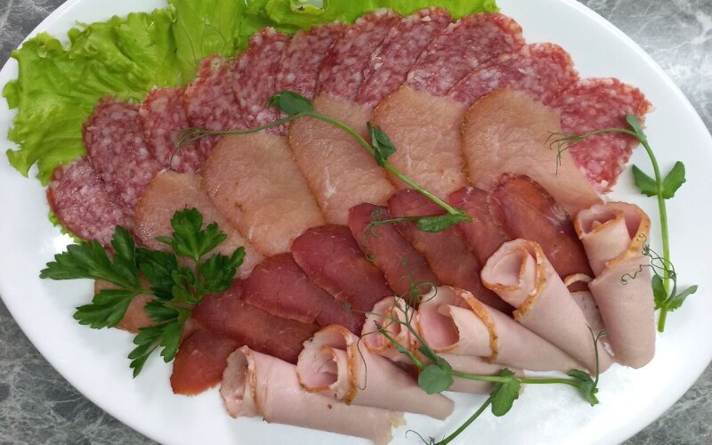 Мясное ассорти