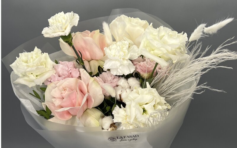 Букет «Бабочки в животе M»