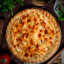 Осетинский пирог с птицей, ветчиной и корнишонами