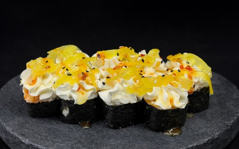 Ролл «Везувий »