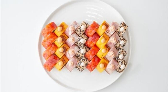 Служба доставки Fusion sushi