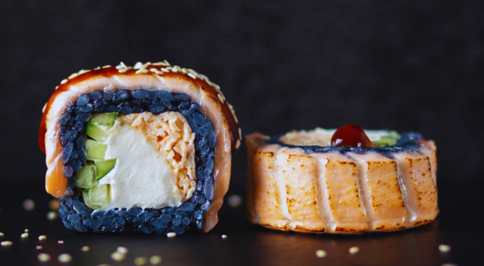 Служба доставки «Ваши Sushi»