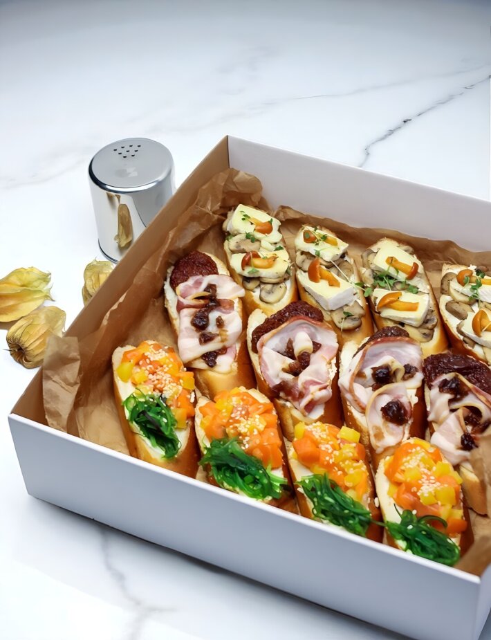 Бокс Delicious  с брускеттами mini