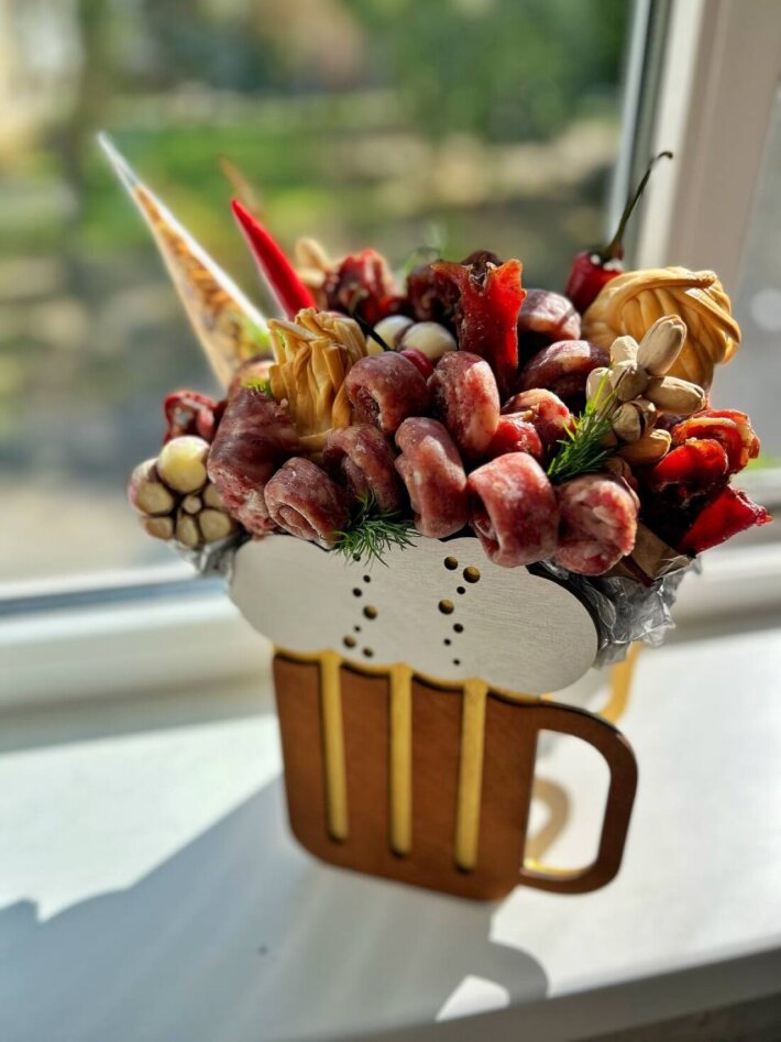 Пивная деревянная кружка