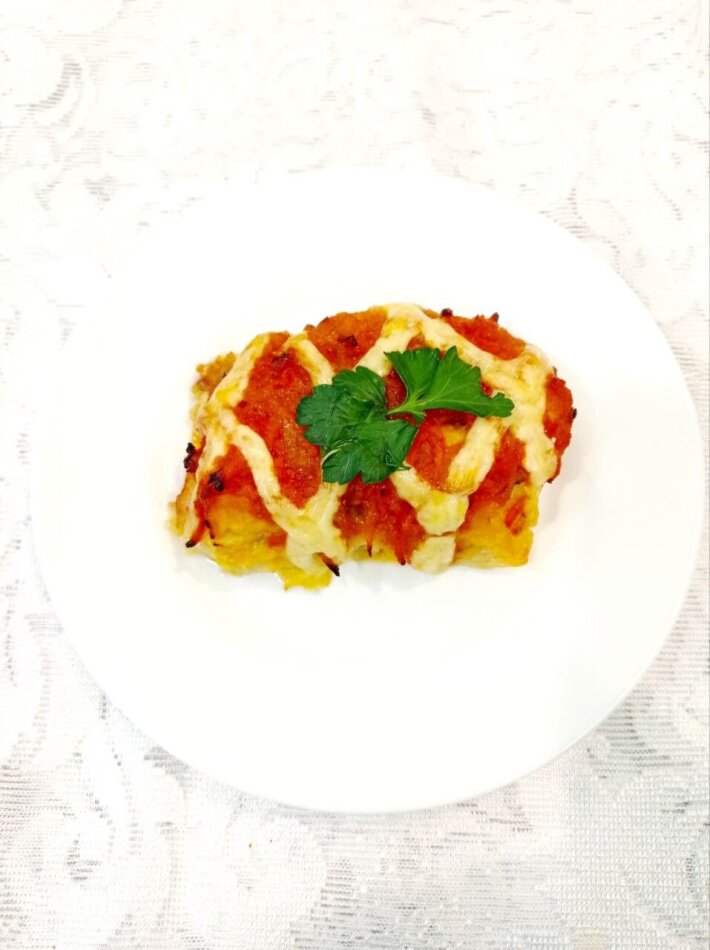 Хек, запечённый под маринадом