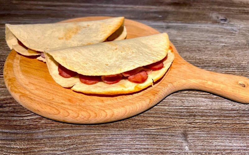 Кесадилья «Мясная» (2 шт)