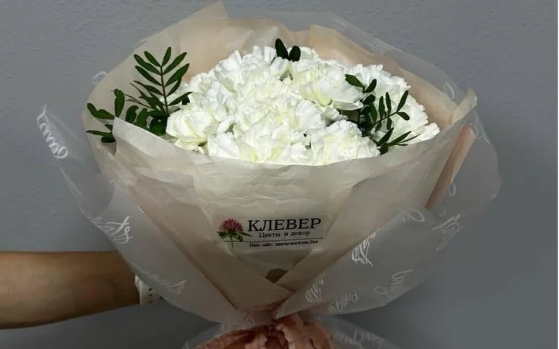 Букет из диантусов