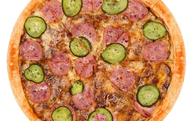 Пицца «Ветчина и огурчик»