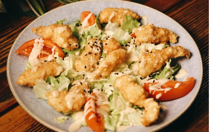Салат с креветками «PANKO»