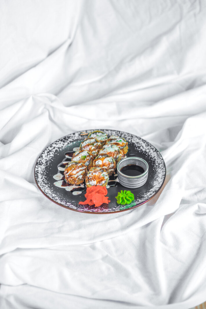 Хрустящий ролл с креветкой