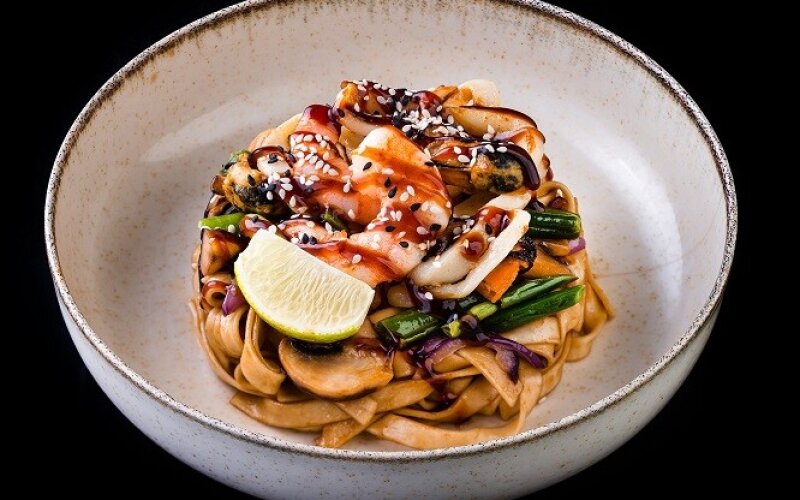 Удон с морепродуктами