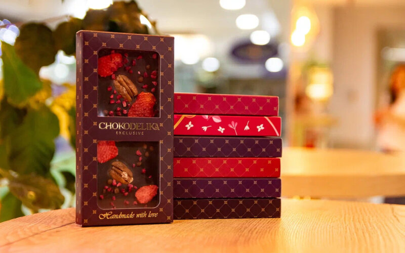 Шоколад тёмный «Клубника, пекан, малина»