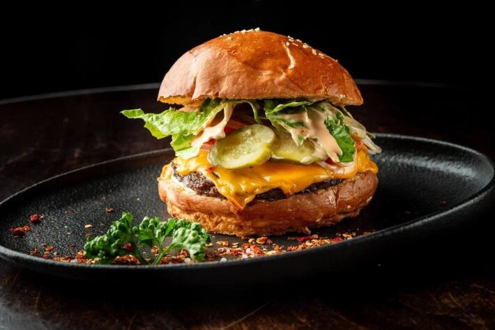 Бургер «It's the Burger»