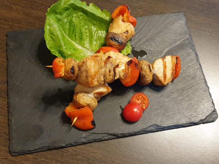 Куриный шашлык с овощами
