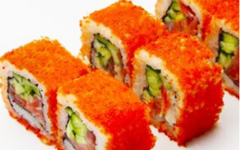 Ролл «Калифорния с лососем»