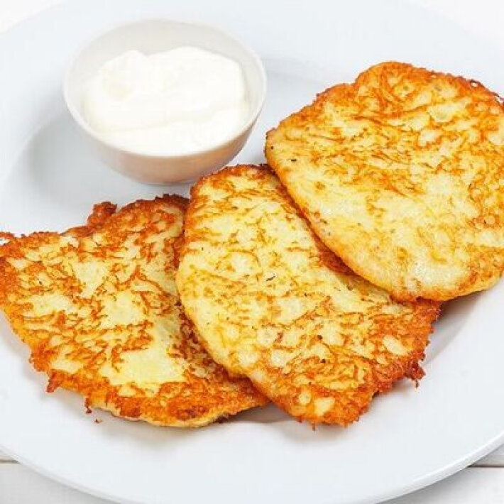 Драники классические со сметаной